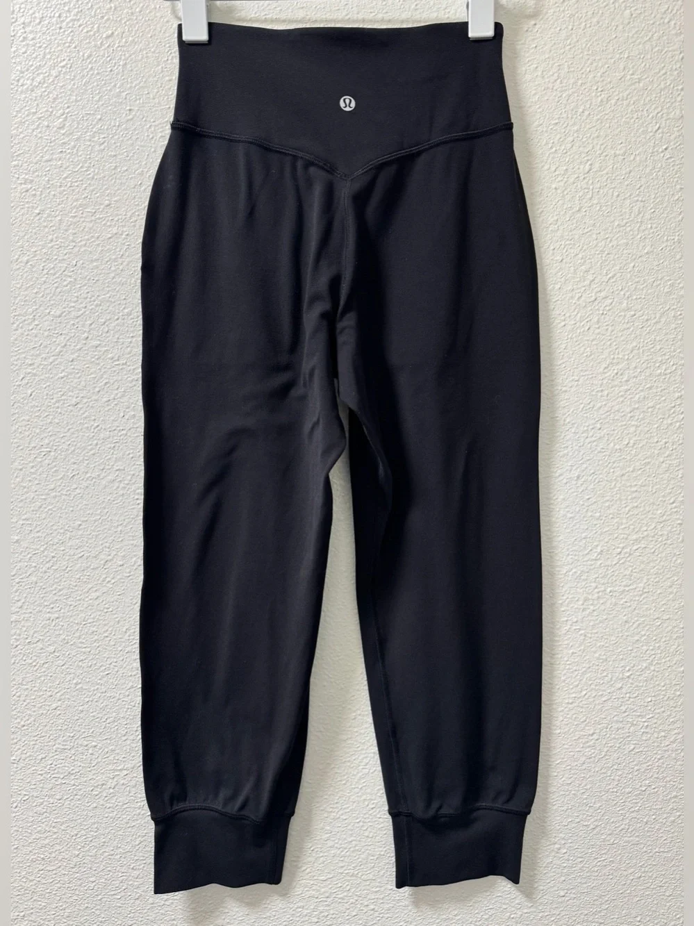 Lululemon Align High Rise Jogger Leggings Pants Pockets Stretch Black Womens 2
